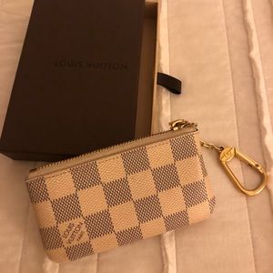 Louis Vuitton Key Pouch in excellent condition!
